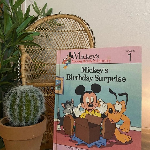 Disney book from 1990! - Picture 2 of 5